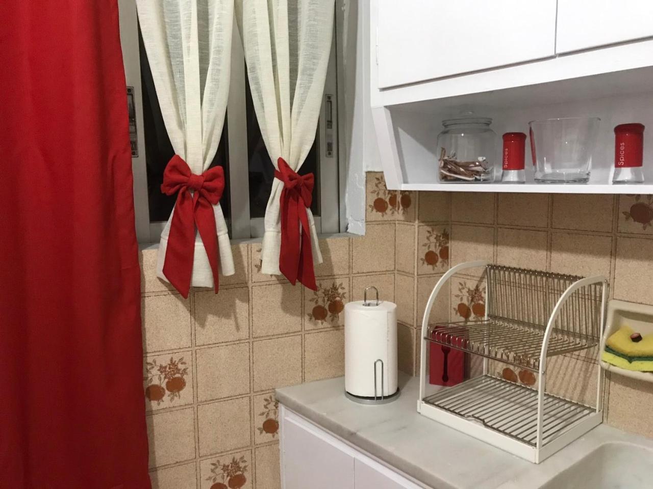 Apartment Small In Markopoulo Center