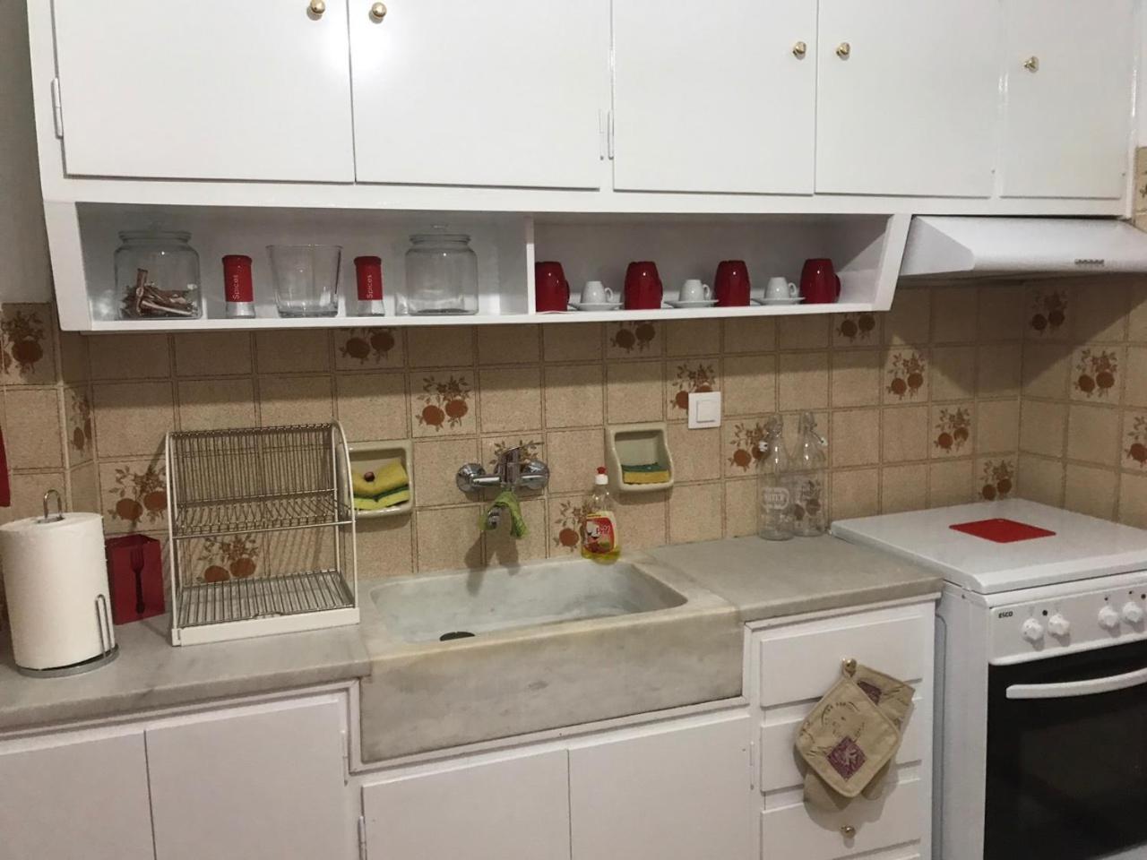 Small In Markopoulo Center Apartment
